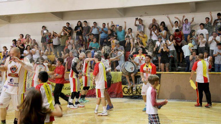 El Torito es el primer  tetracampeón  neuquino