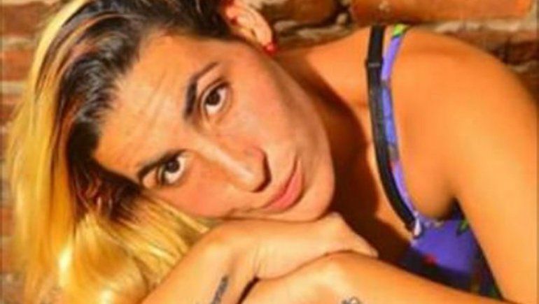 Murió quemada tras ver el whatsapp de su pareja