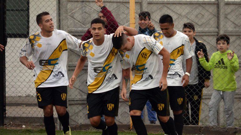 Todos quieren que a Pacífico le vaya bien y logre el tan ansiado ascenso al Federal A. Para destacar