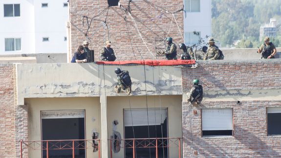 Operativo en un edificio abandonado de Neuquén: ¿de qué se trata?
