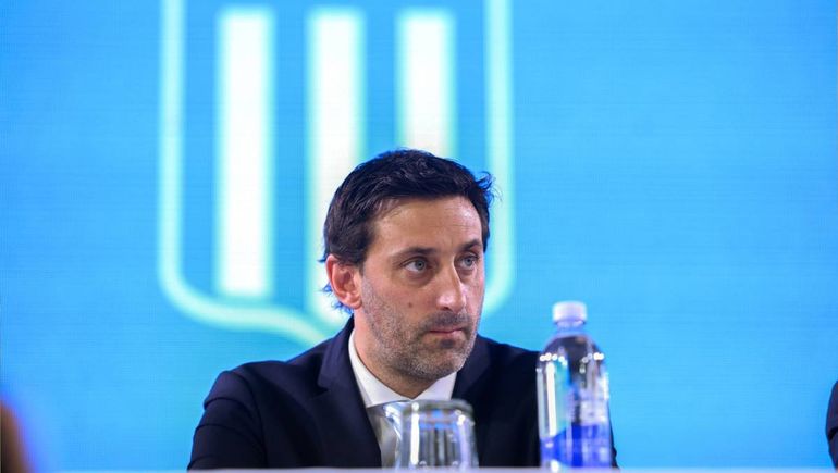 Después del pedido de los hinchas, Diego Milito reveló cómo serán los refuerzos de Racing