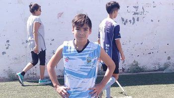 pibe esta a un paso de entrar a river y hace una rifa para bancarse el viaje pibe esta a un paso de entrar a river y hace una rifa para bancarse el viaje