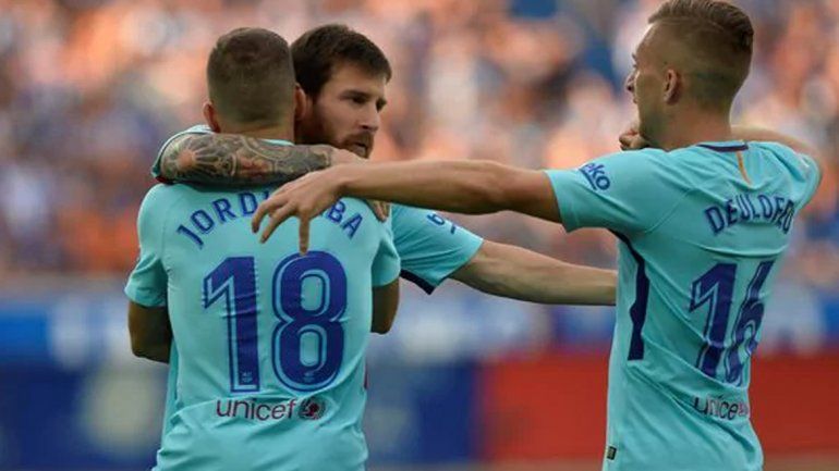 Con un doblete de Messi, el Barcelona venció al Alaves