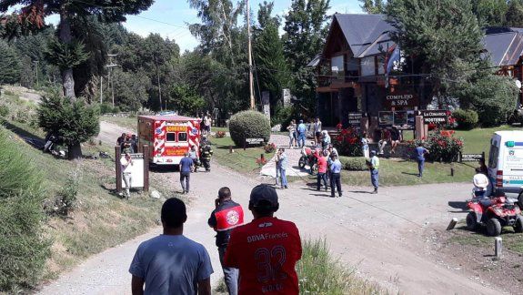 Murió al perder el control de su moto y chocar un cartel
