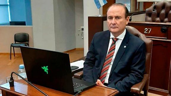 Investigan al senador Gerardo Montenegro por lavado de dinero