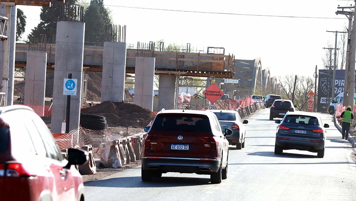 quedan pocos dias para definir el nuevo nombre de la avenida mosconi