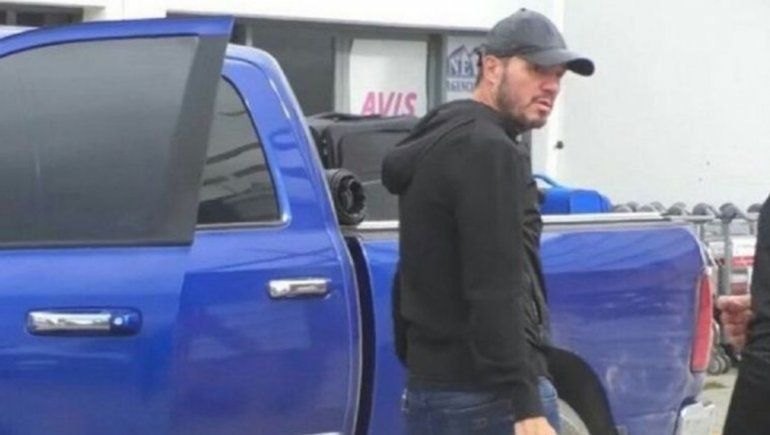 A contra reloj: Tinelli viaja rumbo a Buenos Aires tras un pinchazo