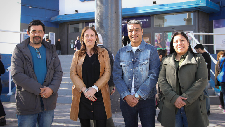 Un millón de firmas para congelar precios y tarifas