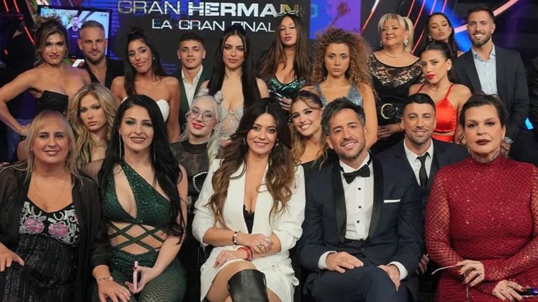 Dos ex Gran Hermano se dejaron ver muy apretaditos