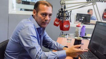 gutierrez: cuando el pais anda a los tumbos, neuquen se la banca gutierrez: cuando el pais anda a los tumbos, neuquen se la banca