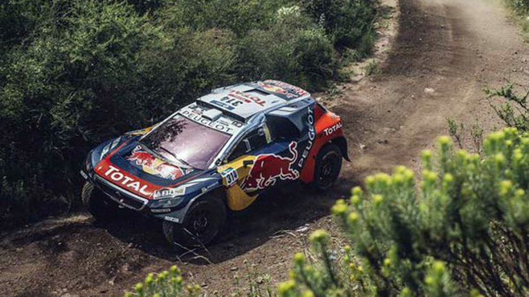 Loeb, imparable: se quedó con la tercera etapa y lidera la general