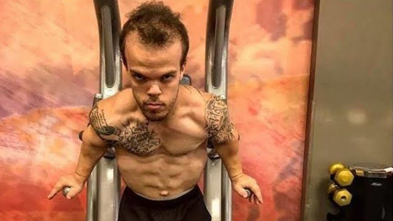 Vince Brasco tiene 25 años