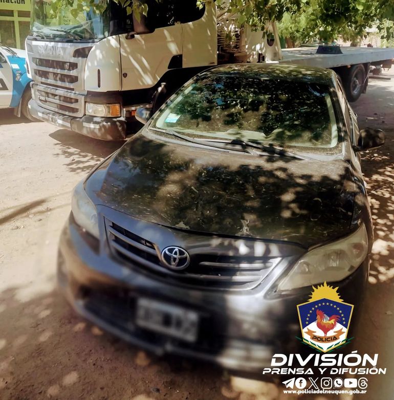 En los allanamientos lograron detener al hombre que amenazó a la pareja con un arma. En los allanamientos lograron detener al hombre que amenazó a la pareja con un arma.