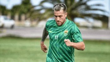 julio buffarini destrozo al empresario foster gillett tras jugar en el futbol uruguayo julio buffarini destrozo al empresario foster gillett tras jugar en el futbol uruguayo