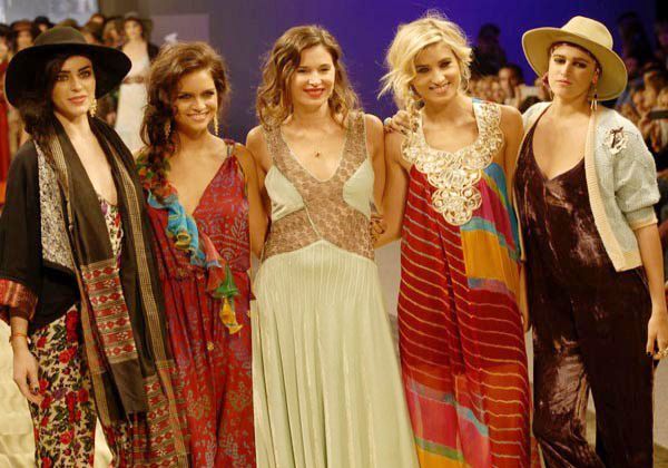 Holi, lo nuevo de Dolores Barreiro