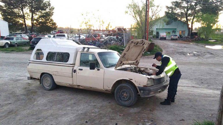 Chichinales: secuestraron una camioneta que fue robada en Neuquén