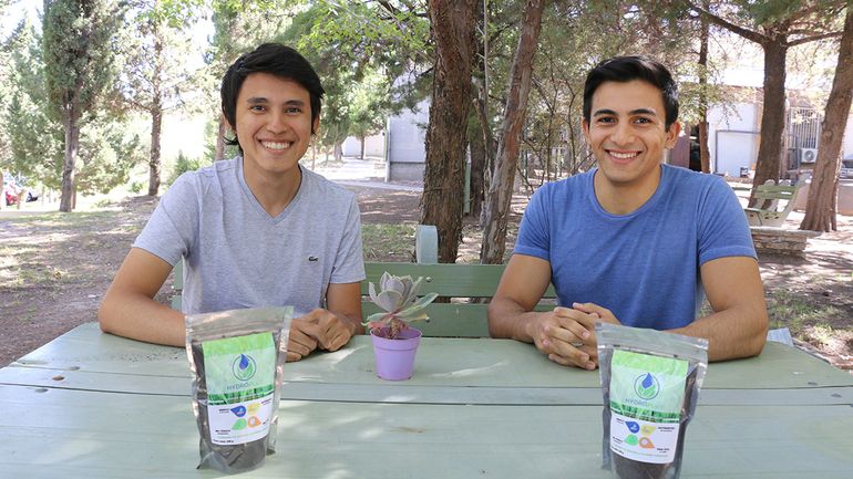 Ciencia vs. sequía: neuquinos crearon un producto para regar con la mitad de agua