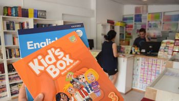 Los precios de los libros de inglés sufrieron fuertes incrementos. Los precios de los libros de inglés sufrieron fuertes incrementos.