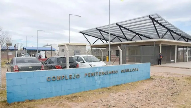 El Complejo Penitenciario Senillosa donde permanecen detenidos Asef y Catalán. El Complejo Penitenciario Senillosa donde permanecen detenidos Asef y Catalán.