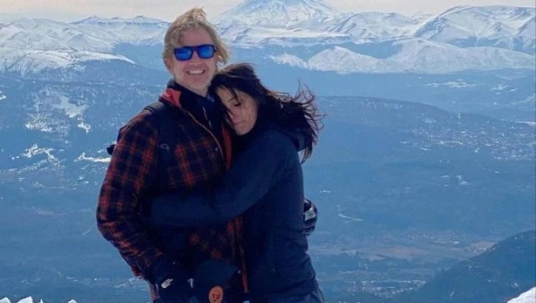 El álbum de fotos de Facundo Arana y su esposa en la cordillera neuquina