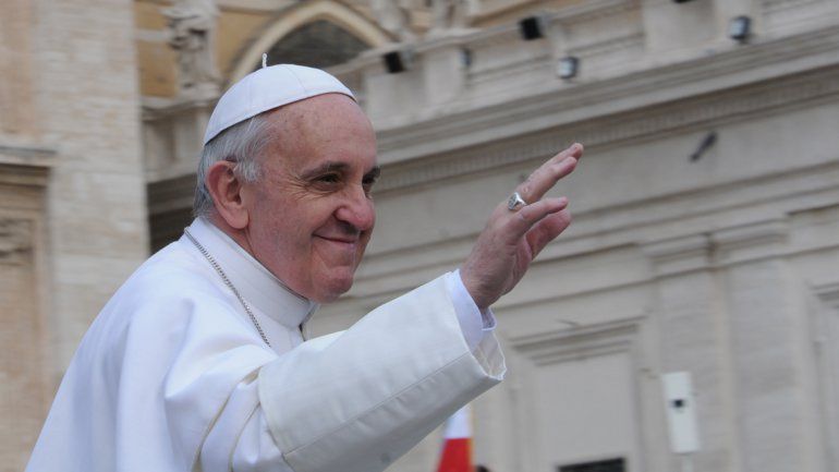 Desmienten que Francisco tenga un tumor benigno en el cerebro