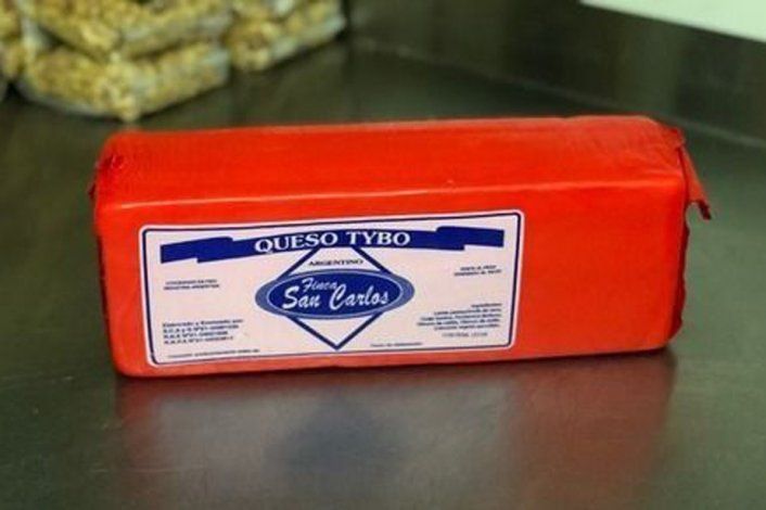 Prohíben la comercialización de un queso por rotulación trucha