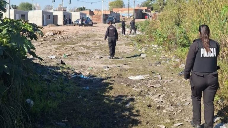 El cuerpo de la mujer fue hallado dentro de una bolsa en un basural. Foto: El Litoral.