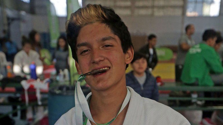 La natación, bañada en oro igual que el judo en los Epade