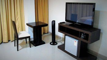 quieren frenar multas a hoteles que tengan tv quieren frenar multas a hoteles que tengan tv