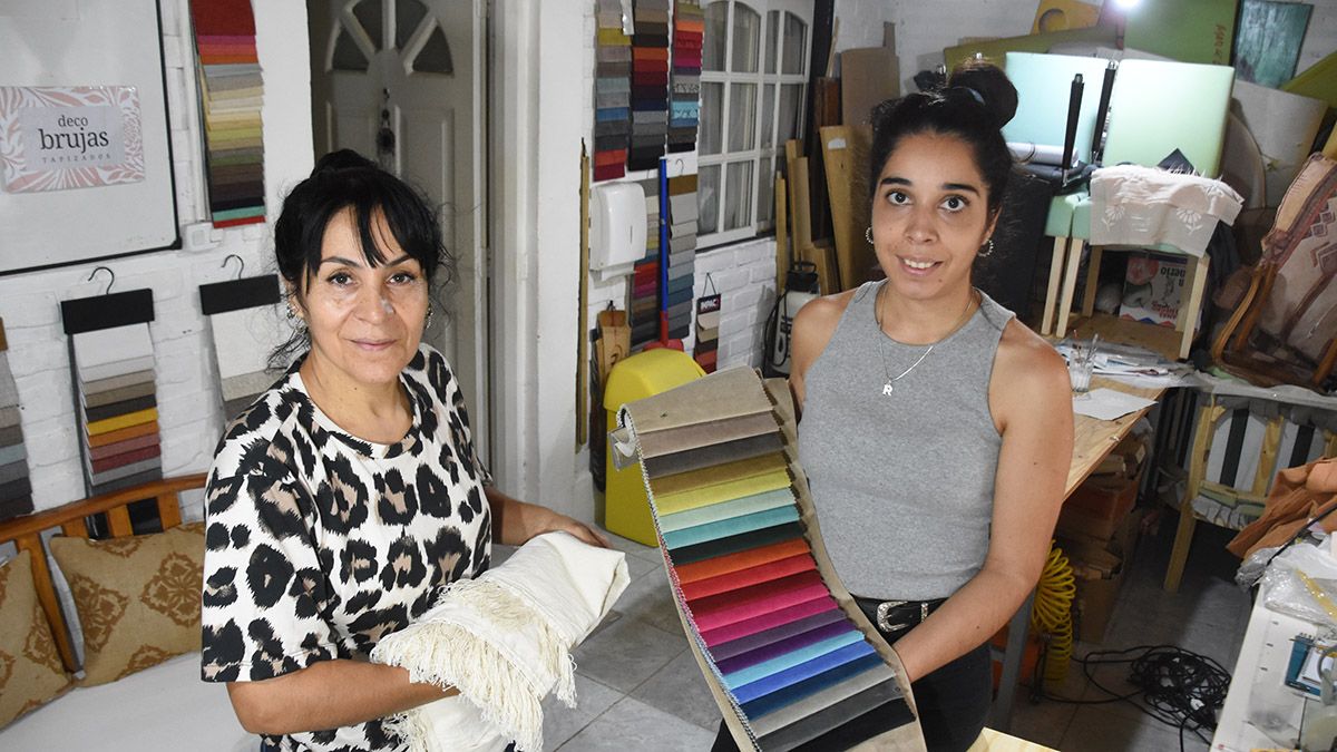 Brujas: madre e hija unidas por el amor a la tapicería y el diseño artesanal