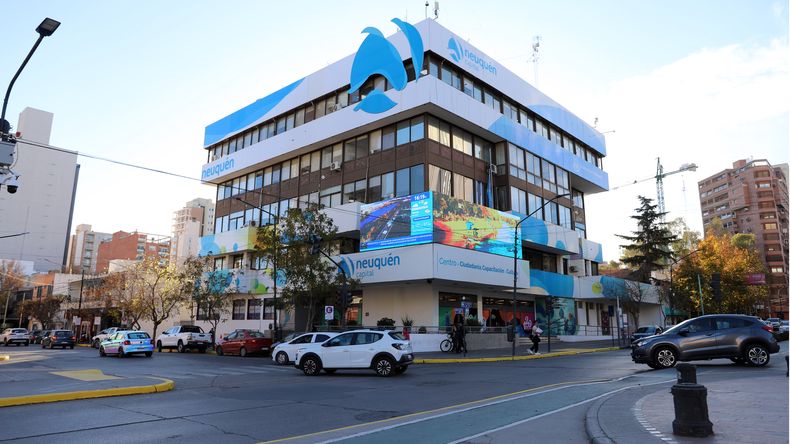 Aumento de los retributivos en Neuquén capital: qué dijo la Municipalidad y cómo evitar el impacto de la suba