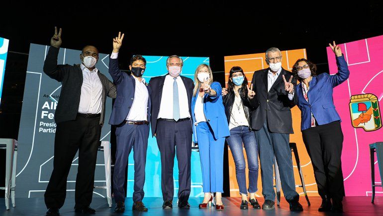 Con Alberto, Cristina y Massa, el Frente de Todos anunció los candidatos