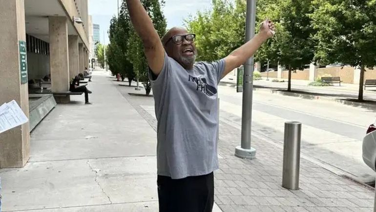 Estuvo preso 48 años y era inocente. Estuvo preso 48 años y era inocente.