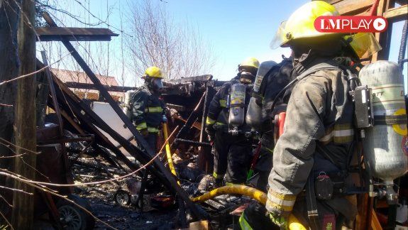 Se incendió un galpón en San Martín de los Andes