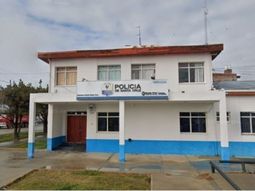 La comisaría de Puerto Deseado, que investiga el ataque a un adolescente. La comisaría de Puerto Deseado, que investiga el ataque a un adolescente.