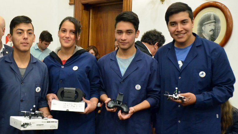 Solo el 36% de la matrícula de las EPET son mujeres