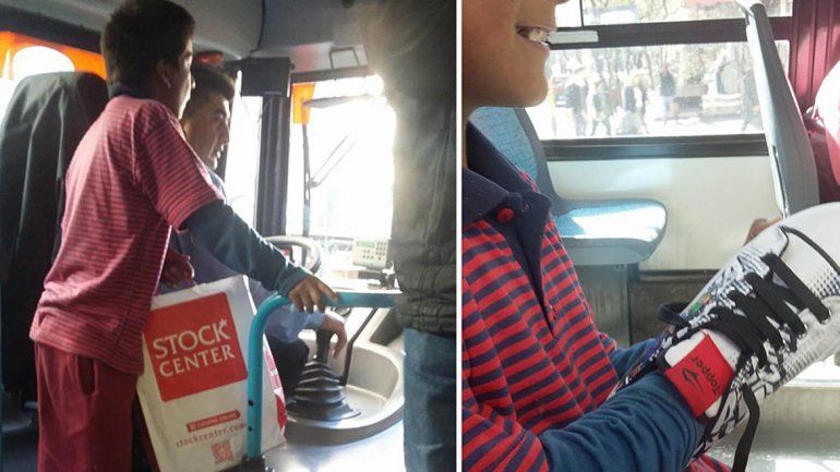 Julio le regaló zapatillas a un pasajero de 11 años para su cumpleaños.