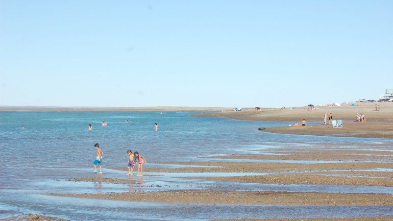 La ría provoca arroyos ideales para refrescarse