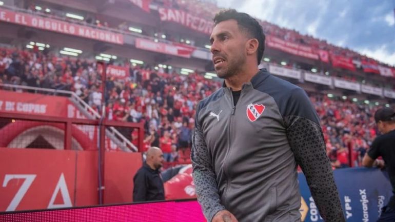 Tevez, enojado con todos en Independiente: No es fácil