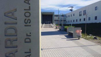 El Hospital Zonal Dr. Andrés Ísola, de Puerto Madryn. El Hospital Zonal Dr. Andrés Ísola, de Puerto Madryn.