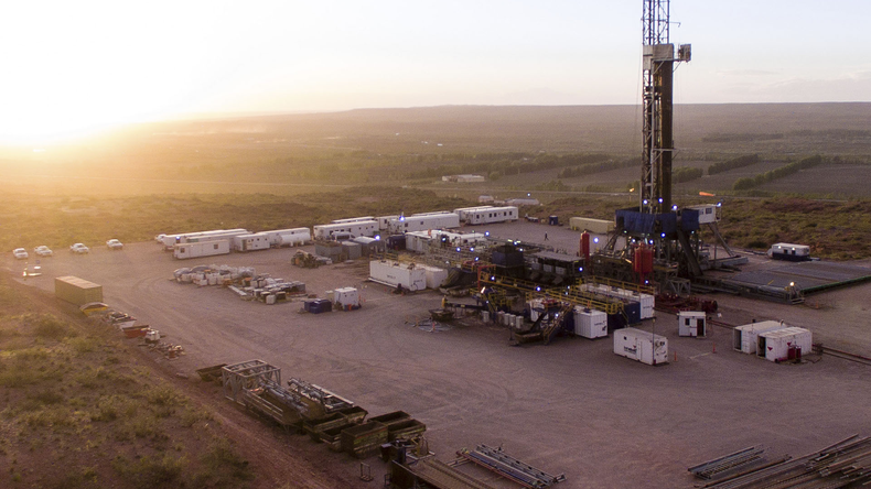 Liderazgo energético: La producción de petróleo no convencional en la Patagonia creció un 33,8% en enero de 2026 | LM Neuquen Liderazgo energético: La producción de petróleo no convencional en la Patagonia creció un 33,8% en enero de 2026