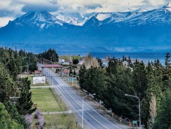 Los Antiguos también está a tiro del Parque Patagonia, otro atractivo natural del norte de Santa Cruz.  
