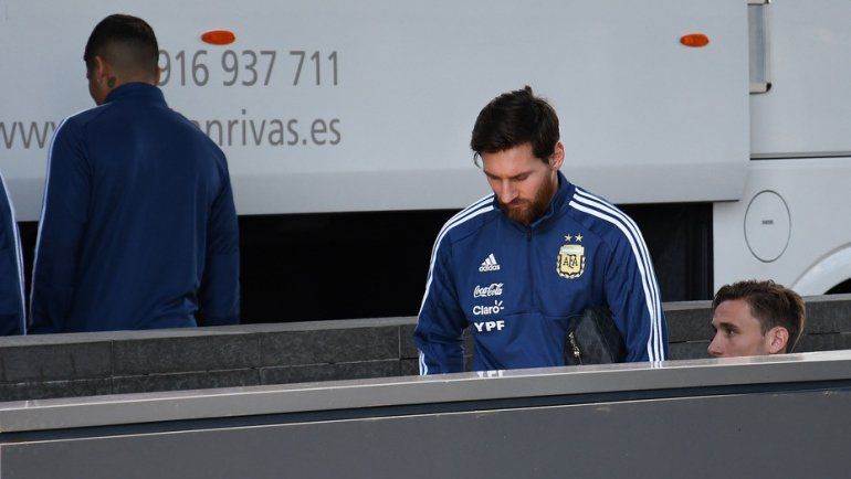 Ahora dicen que Messi no jugaría ante España