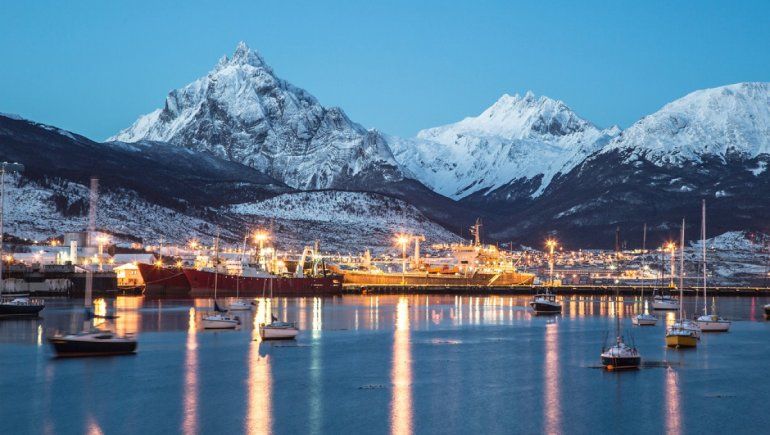 El contagio de Covid-19 se produjo luego de que recibieran un buque de la armada chilena