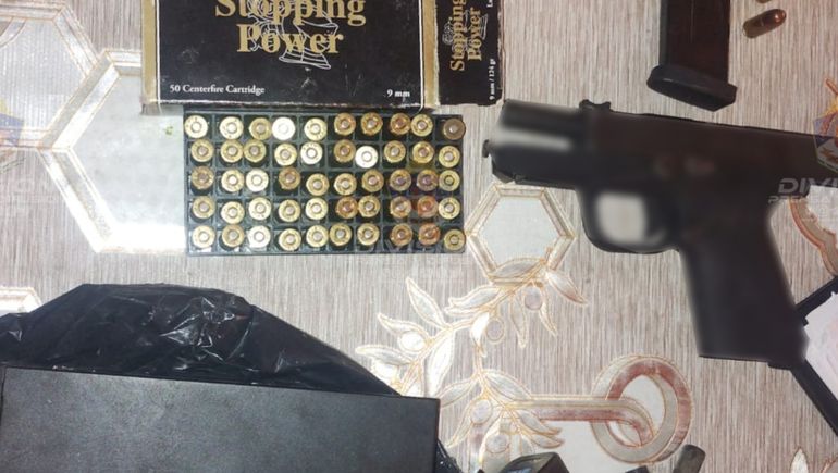 Ocho personas demoradas por dos hechos armados en Centenario