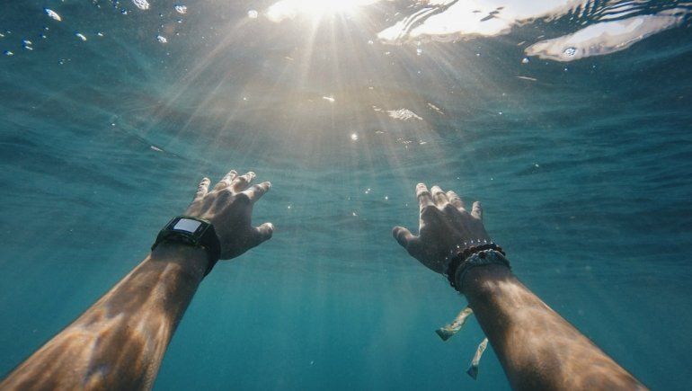 ¿Qué significa soñar con nadar?