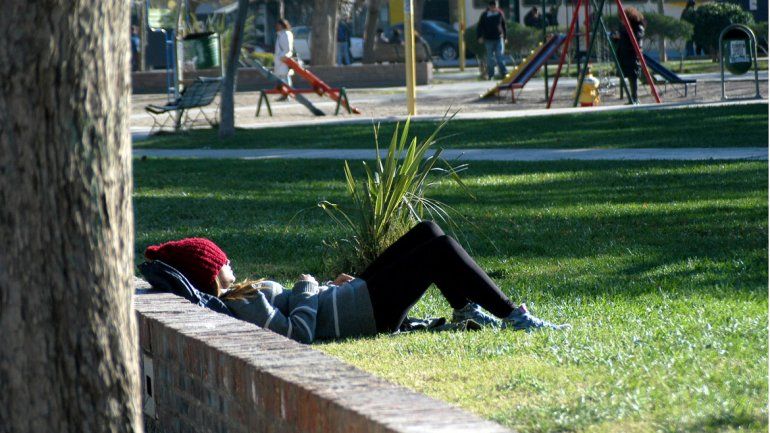 El otoño no quiere hacerse esperar: se viene una semana fresca y con viento