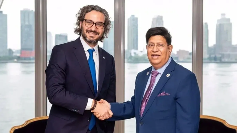 Tras el furor por Argentina en Bangladesh, el Gobierno reabrirá una embajada en ese país