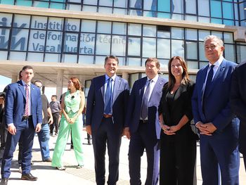 tras la argentina week, rolando figueroa viajara a houston para traer mas inversiones a vaca muerta tras la argentina week, rolando figueroa viajara a houston para traer mas inversiones a vaca muerta