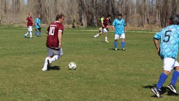 torneos comerciales: futbol con protocolo y no clandestino torneos comerciales: futbol con protocolo y no clandestino